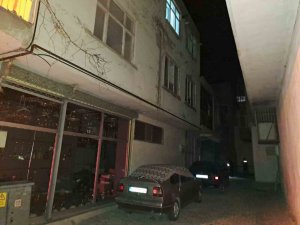 KAHRAMANMARAŞ’TA 3. KATTAN DÜŞEN ÇOCUK AĞIR YARALANDI