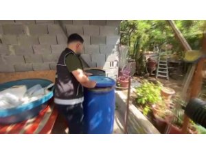 ADANA’DA 2 BİN 930 LİTRE KAÇAK İÇKİ ELE GEÇİRİLDİ