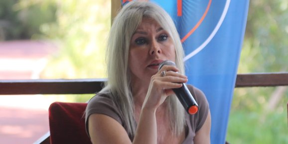 REKTÖR ÖZKAN: BİZ YAPMASAYDIK DÜNYADA RAHİM NAKLİ YAPILAMAMIŞTI