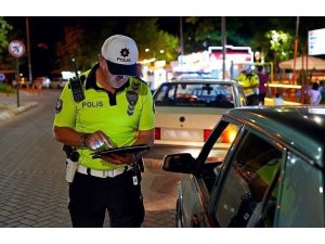 ISPARTA’DA PARK VE MESİRE ALANLARINDA GECE DENETİMİ