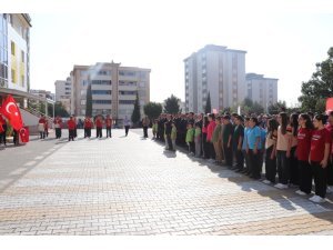 KAHRAMANMARAŞ’TA 291 BİN ÖĞRENCİ DERS BAŞI YAPTI
