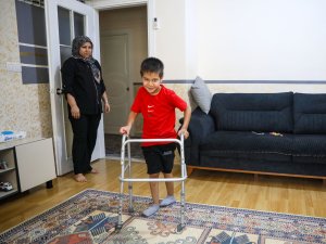 MERT'İN AİLESİ, HASTALIĞINA TEŞHİS KONULMASINI İSTİYOR