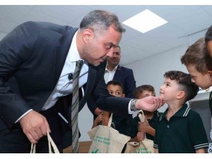 ONİKİŞUBAT’TA 7 BİN ÖĞRENCİYE KIRTASİYE SETİ DESTEĞİ