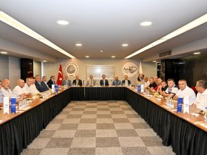 ATB'NİN KONUĞU VALİ ŞAHİN