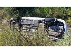SULAMA KANALINA UÇAN OTOMOBİLİN SÜRÜCÜSÜ KAZAYI YARA ALMADAN ATLATTI