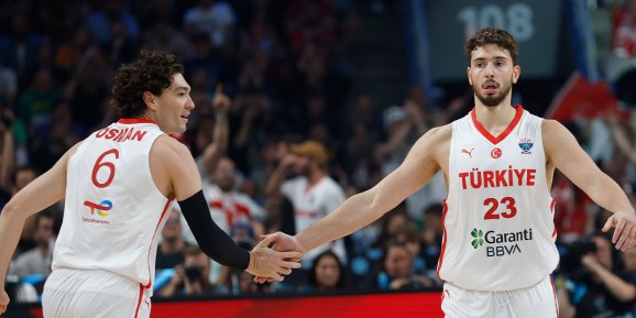 BASKETBOL MİLLİ TAKIMIMIZ AVRUPA İKİNCİSİ
