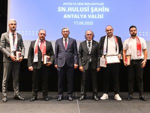 YENİ DÖNEMİN İLK KONUĞU VALİ ŞAHİN OLDU