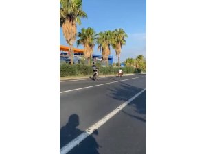 KARAYOLUNDA KASKSIZ TEK TEKER ŞOV