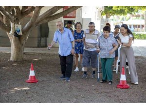 MERSİN’DE AVRUPA HAREKETLİLİK HAFTASI’NA ÖZEL 80’LER BULUŞMASI DÜZENLENDİ