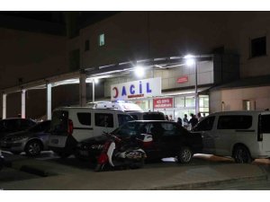 DÜĞÜNDE TARTIŞMA KAVGAYA DÖNÜŞTÜ: 2 YARALI