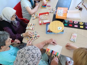MAVİ EV'DE FARKINDALIK ÇALIŞMALARI SÜRÜYOR
