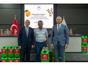 ÜRETİCİYE, AKDENİZ MEYVE SİNEĞİ TUZAĞI DAĞITILDI