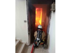 DEFNE’DE APARTMAN DAİRESİNDE YANGIN