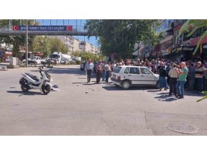 OTOMOBİL İLE MOTOSİKLET ÇARPIŞTI: 2 YARALI