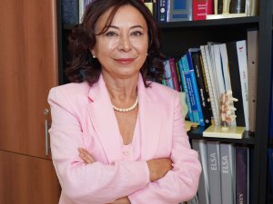 'DİK DURUŞ APARATLARI KAS ZAYIFLIĞI YARATABİLİR'