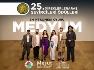 KEPEZ KENT TİYATROSU’NA ’EN İYİ KOMEDİ OYUNU’ ÖDÜLÜ