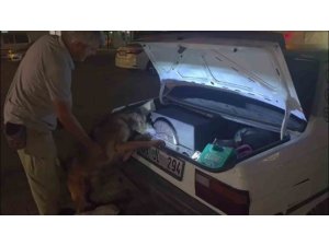 UCUZA BULUNCA ALMIŞ: HOPARLÖRDEN 2 BİNE YAKIN UYUŞTURUCU HAP ÇIKTI