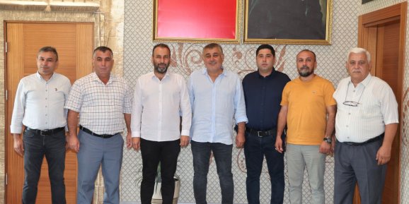 CHP'Lİ 6 MECLİS ÜYESİ İSTİFA ETTİ
