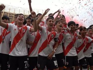 ANTALYA, ULUSLARARASI FUTBOLUN MERKEZİ OLACAK
