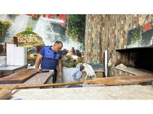 TARSUS’TA LOKANTA, KAFE VE MARKETLERDE DENETİM YAPILDI