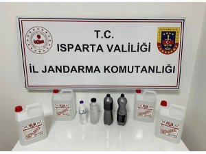 ISPARTA’DA KAÇAK İÇKİ OPERASYONUNDA 2 ŞÜPHELİ HAKKINDA İŞLEM BAŞLATILDI