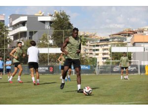 ALANYASPOR, GENÇLERBİRLİĞİ MAÇI HAZIRLIKLARINI TAMAMLADI