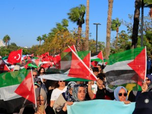 ANTALYA GAZZE İÇİN YÜRÜDÜ