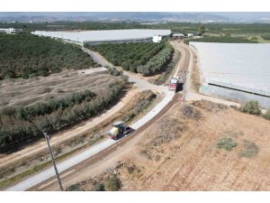 AKDENİZ’İN KIRSALI YENİ YOLLARINA KAVUŞUYOR
