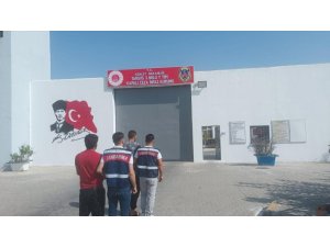 MERSİN’DE DEAŞ OPERASYONU: ÖRGÜTE ELEMAN TEMİN EDEN 2 ŞÜPHELİ TUTUKLANDI