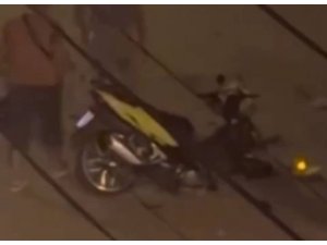 ADANA’DA İKİ MOTOSİKLET KAFA KAFAYA ÇARPIŞTI: 2 YARALI