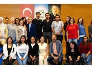 MANAVGAT KENT TİYATROSU’NDA OYUNCU SEÇİMLERİ TAMAMLANDI
