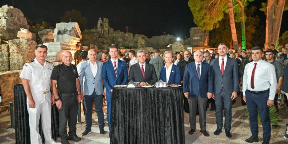 AVRUPA’NIN EN İYİ KÜREKÇİLERİ ANTALYA’DA