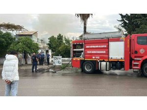 MÜSTAKİL EV ALEVLERE TESLİM OLDU