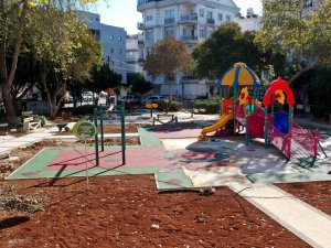 PARKLAR YENİLENİYOR