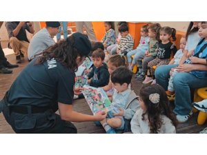 MERSİN’DE JANDARMA PERSONELİ ÇOCUKLARLA ETKİNLİK YAPTI