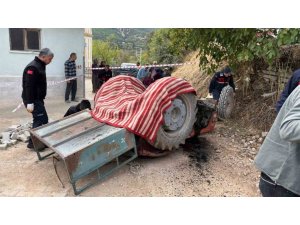BURDUR’DA TRAKTÖR DEVRİLDİ: 1 ÖLÜ