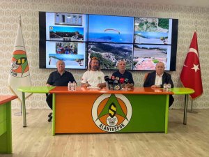 ALANYASPOR’DAN YAMAÇ PARAŞÜTÜ FAALİYETLERİ AÇIKLAMASI