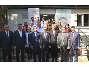 SAĞLIK BAKANI MEMİŞOĞLU: "SAĞLIĞA İHTİYACI OLAN HER YERDE İNSANA ULAŞMAYA ÇALIŞIYORUZ"