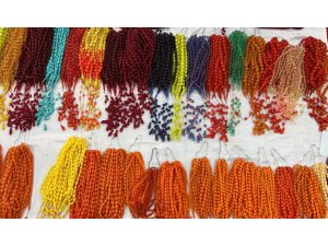 TESPİH MEZATI HER AY BİNLERCE KOLEKSİYONER VE MERAKLIYI BİR ARAYA GETİRİYOR