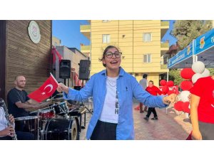CUMHURİYET COŞKUSU ENGELSİZ EĞİTİM MERKEZİNDE YAŞANDI