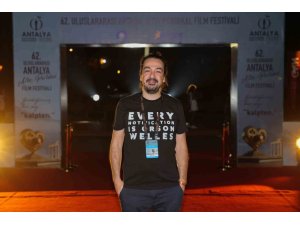 DÜNYANIN İLK YAPAY ZEKA BELGESELİ "POST TRUTH" ALTIN PORTAKAL’DA SEYİRCİYLE BULUŞTU