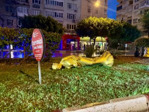 SAĞANAK VE DOLU HAYATI FELÇ ETTİ