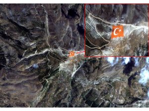 TÜRK BAYRAĞI UZAYDAN GÖRÜNTÜLENDİ