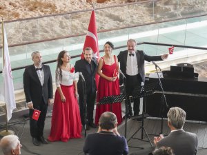 ANDOB'TAN CUMHURİYET KONSERİ