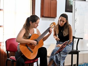 MURATPAŞA'DA KÜLTÜR SANAT KURSLARINA KAYITLAR BAŞLADI