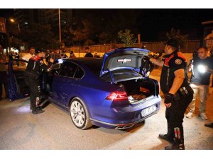 ADANA’DA HUZUR VE GÜVEN UYGULAMASI: 1 MİLYON 368 BİN TL CEZA KESİLDİ