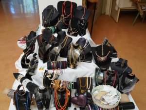 HASTALAR ÜRETİME YÖNLENDİRİLİYOR