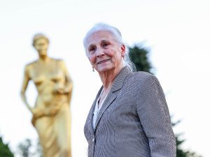 'GENÇLERİN ÖDÜL ALMASI BENİM İÇİN DAHA KIYMETLİ'