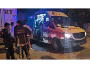 EVDE YAKILAN MUMLAR YANGINA SEBEP OLDU, BİNADA PANİK YAŞANDI