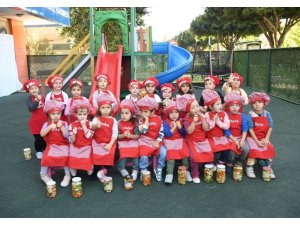 TURŞULAR KONYAALTI’NIN MİNİK ELLERİYLE KURULDU